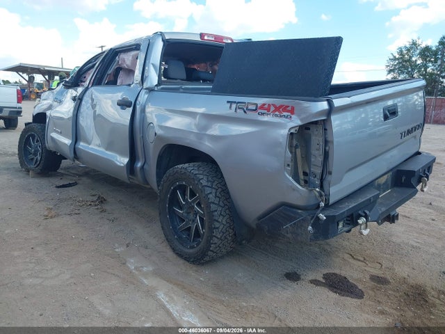 Продаж на аукціоні авто 2017 Toyota Tundra Sr5 5.7l V8, vin: 5TFDW5F14HX665192, номер лоту: 46036067