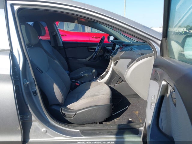 Продажа на аукционе авто 2013 Hyundai Elantra Gls, vin: KMHDH4AE1DU903439, номер лота: 46036084