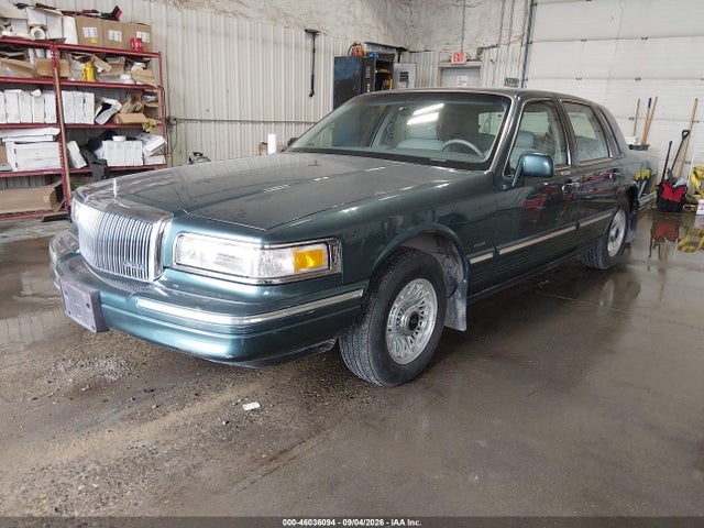 Aukcja sprzedaży 1996 Lincoln Town Car Executive, vin: 1LNLM81W9TY722216, numer aukcji: 46036094