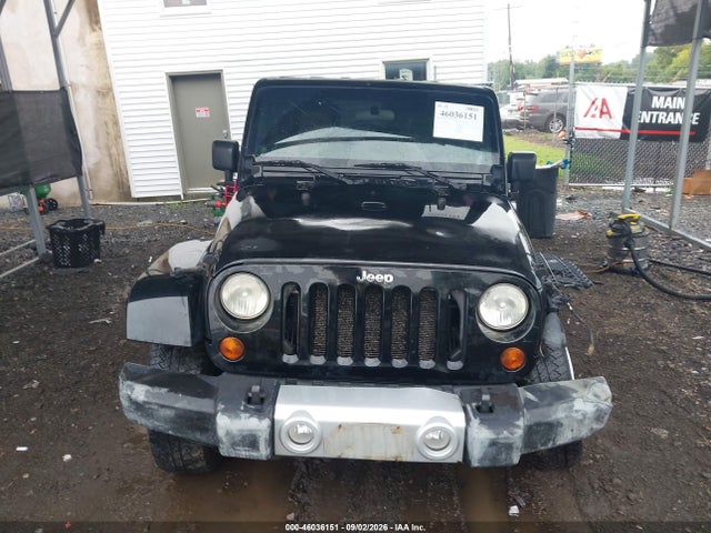 2011 Jeep Wrangler Unlimited Sahara მანქანა იყიდება აუქციონზე, vin: 1J4BA5H10BL524812, აუქციონის ნომერი: 46036151