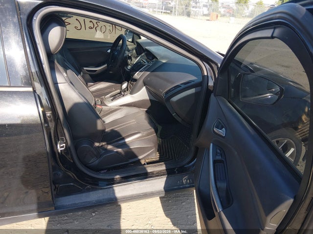 Ford FOCUS SE 2014 1FADP3K23EL326450 Image 5