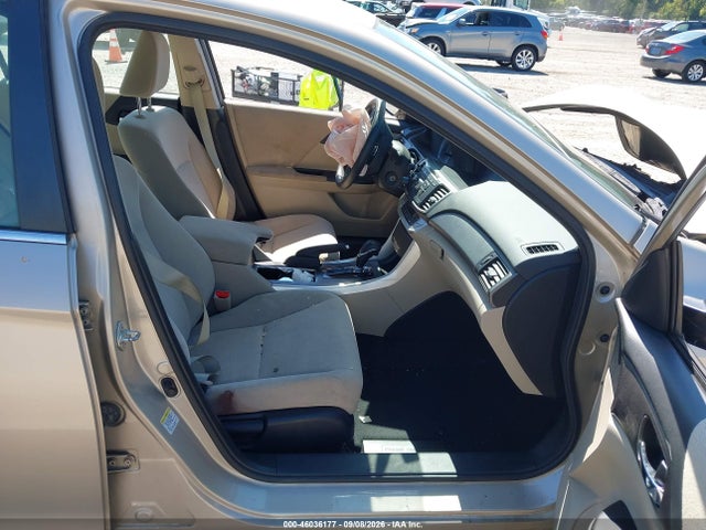 46036177 :رقم المزاد ، 1HGCR2F38DA165392 vin ، 2013 Honda Accord Lx مزاد بيع