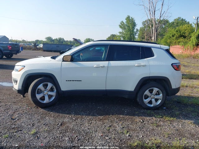 2020 Jeep Compass Latitude 4x4 მანქანა იყიდება აუქციონზე, vin: 3C4NJDBB9LT166999, აუქციონის ნომერი: 46036184