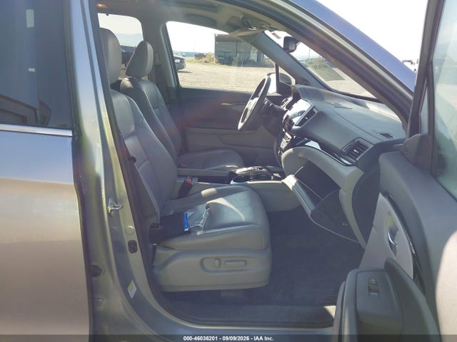 Продажа на аукционе авто 2016 Honda Pilot Elite, vin: 5FNYF6H03GB040058, номер лота: 46036201