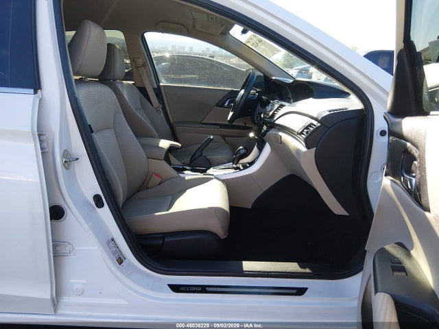 Honda ACCORD LX 2017 1HGCR2F3XHA221340 Image 5