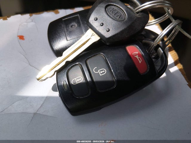 Продаж на аукціоні авто 2011 Kia Sedona Lx, vin: KNDMG4C7XB6404601, номер лоту: 46036285