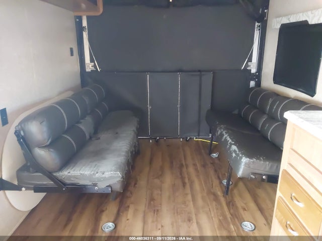 46036311 :رقم المزاد ، 5ZT2CARB7HA027369 vin ، 2017 Coachmen Trailblazer 26th مزاد بيع
