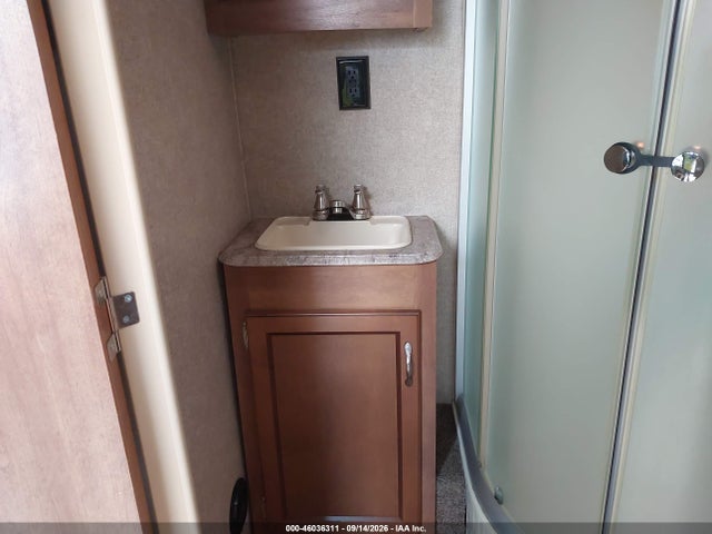 46036311 :رقم المزاد ، 5ZT2CARB7HA027369 vin ، 2017 Coachmen Trailblazer 26th مزاد بيع