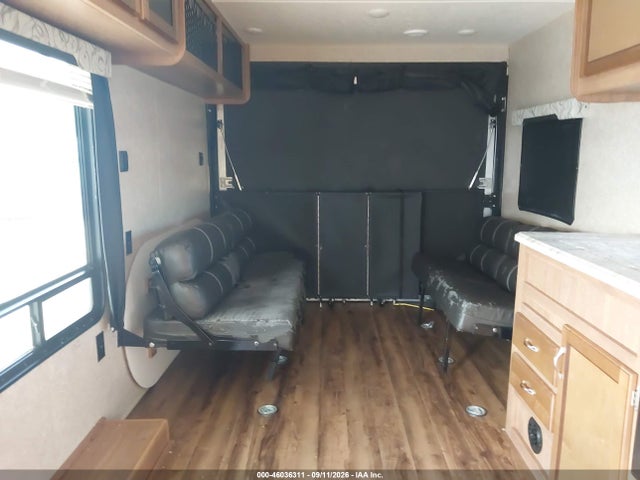 46036311 :رقم المزاد ، 5ZT2CARB7HA027369 vin ، 2017 Coachmen Trailblazer 26th مزاد بيع