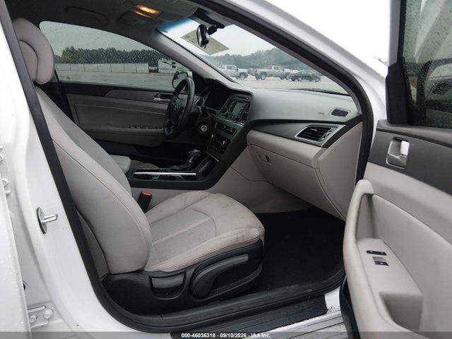 Продажа на аукционе авто 2015 Hyundai Sonata Se, vin: 5NPE24AFXFH184935, номер лота: 46036318