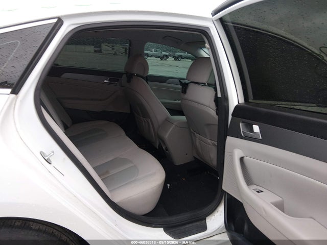 Продажа на аукционе авто 2015 Hyundai Sonata Se, vin: 5NPE24AFXFH184935, номер лота: 46036318