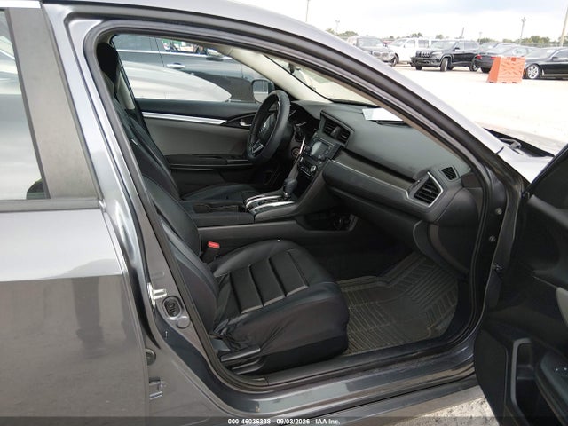 46036338 :رقم المزاد ، 2HGFC2F67KH596720 vin ، 2019 Honda Civic Lx مزاد بيع