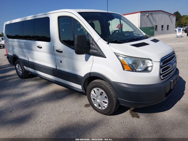 46036369 :رقم المزاد ، 1FBZX2ZM7FKB27771 vin ، 2015 Ford Transit-350 Xlt مزاد بيع