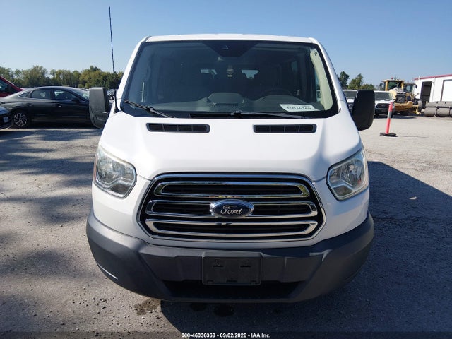 46036369 :رقم المزاد ، 1FBZX2ZM7FKB27771 vin ، 2015 Ford Transit-350 Xlt مزاد بيع