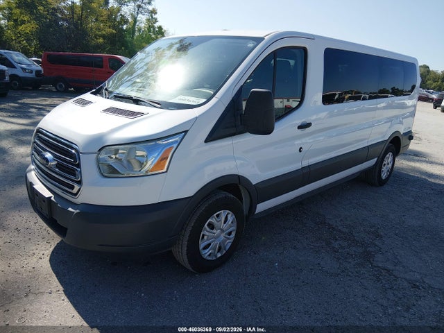 46036369 :رقم المزاد ، 1FBZX2ZM7FKB27771 vin ، 2015 Ford Transit-350 Xlt مزاد بيع