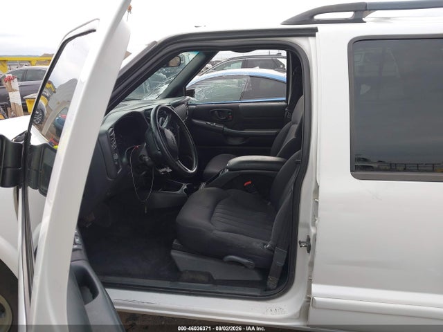 2003 Chevrolet Blazer Ls მანქანა იყიდება აუქციონზე, vin: 1GNDT13X53K173200, აუქციონის ნომერი: 46036371