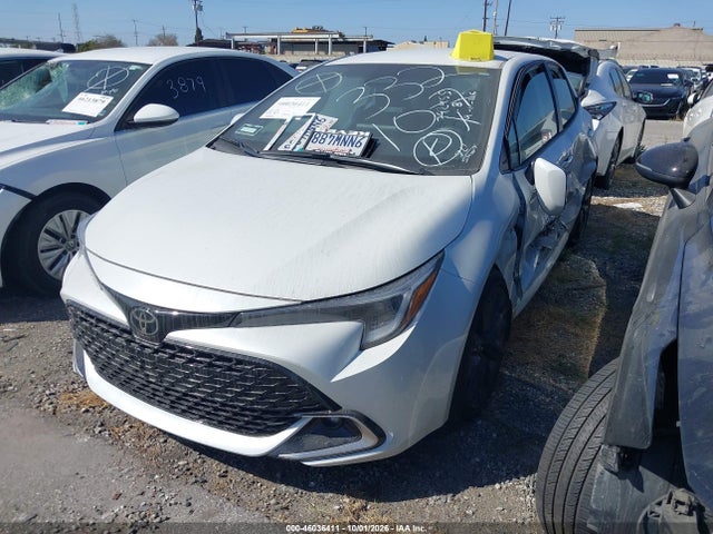 Toyota Corolla Xse 2025 JTNC4MBE6S3235162 Image 2