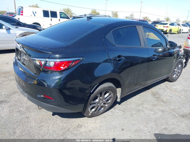 46036418 :رقم المزاد ، 3MYDLBYV1LY715966 vin ، 2020 Toyota Yaris Le مزاد بيع