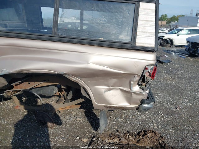 Aukcja sprzedaży 1998 Mazda B3000 Se, vin: 4F4YR16U3WTM23002, numer aukcji: 46036430