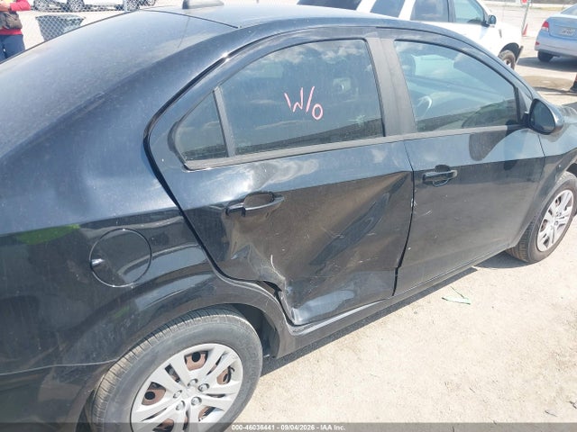 Продажа на аукционе авто 2018 Chevrolet Sonic Ls Auto, vin: 1G1JB5SH6J4108351, номер лота: 46036441