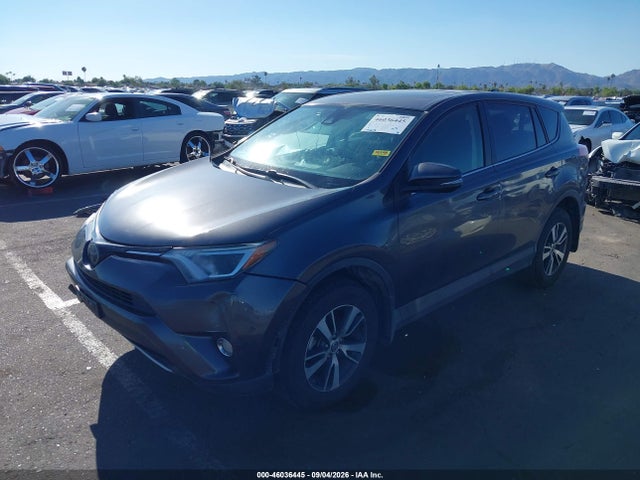 46036445 :رقم المزاد ، JTMWFREV1JJ172342 vin ، 2018 Toyota Rav4 Xle مزاد بيع