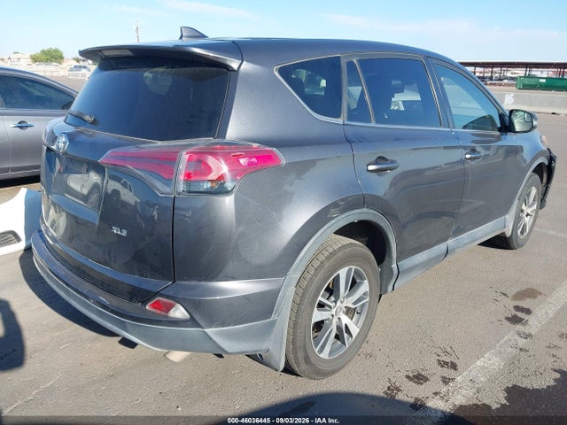 46036445 :رقم المزاد ، JTMWFREV1JJ172342 vin ، 2018 Toyota Rav4 Xle مزاد بيع