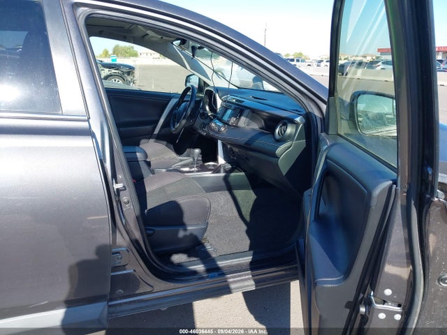 46036445 :رقم المزاد ، JTMWFREV1JJ172342 vin ، 2018 Toyota Rav4 Xle مزاد بيع