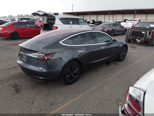 5YJ3E1EA2JF018900 Tesla Model 3 Long Range/mid Range