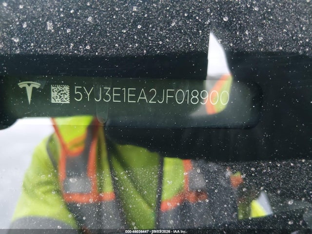 5YJ3E1EA2JF018900 Tesla Model 3 Long Range/mid Range