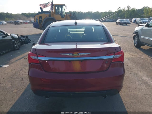 46036459 :رقم المزاد ، 1C3CCBCG9EN183695 vin ، 2014 Chrysler 200 Limited مزاد بيع