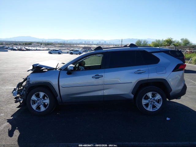 2020 Toyota Rav4 Xle მანქანა იყიდება აუქციონზე, vin: 2T3W1RFV9LW081661, აუქციონის ნომერი: 46036471