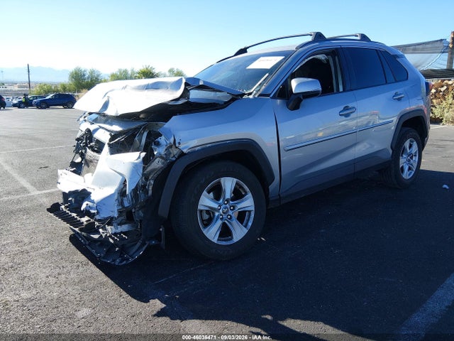2020 Toyota Rav4 Xle მანქანა იყიდება აუქციონზე, vin: 2T3W1RFV9LW081661, აუქციონის ნომერი: 46036471