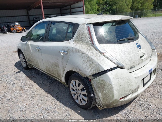 Nissan LEAF S 2015 1N4AZOCPOFC324176 Image 3