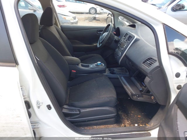 Nissan LEAF S 2015 1N4AZOCPOFC324176 Image 5