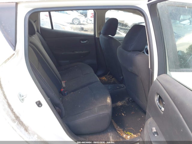 Nissan LEAF S 2015 1N4AZOCPOFC324176 Image 8