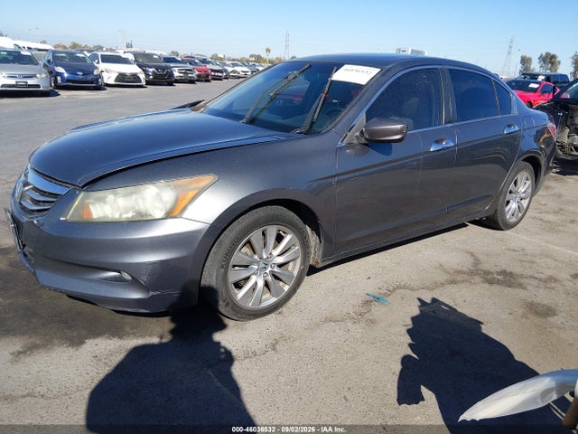 46036532 :رقم المزاد ، 1HGCP3F84BA019995 vin ، 2011 Honda Accord 3.5 Ex-l مزاد بيع