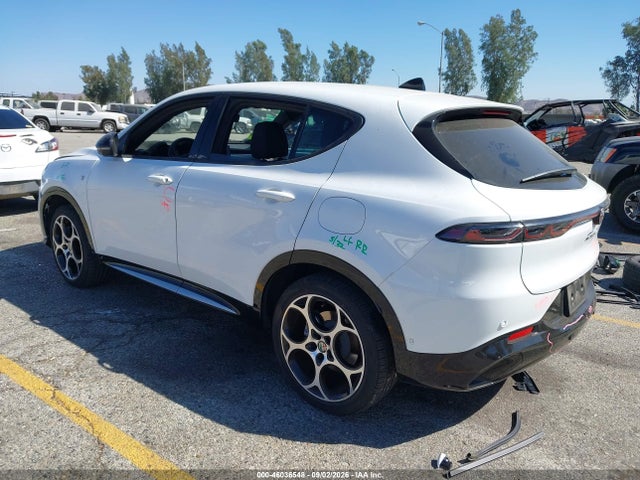Alfa Romeo Tonale Ti Eawd 2024 ZASPATCW7R3031887 Image 3