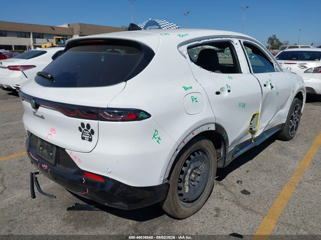 Alfa Romeo Tonale Ti Eawd 2024 ZASPATCW7R3031887 Image 4