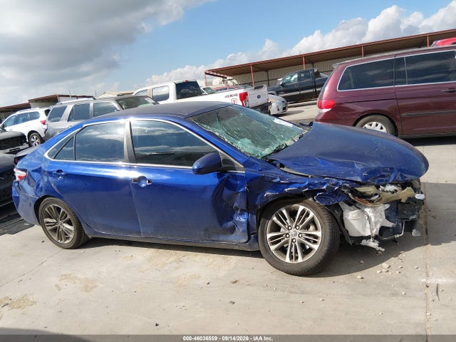 46036559 :رقم المزاد ، 4T1BF1FK1GU538162 vin ، 2016 Toyota Camry Se مزاد بيع