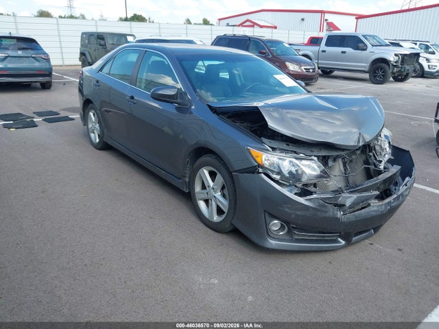 2014 Toyota Camry Se მანქანა იყიდება აუქციონზე, vin: 4T1BF1FK5EU758188, აუქციონის ნომერი: 46036570