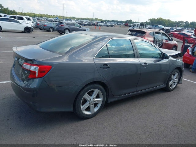 2014 Toyota Camry Se მანქანა იყიდება აუქციონზე, vin: 4T1BF1FK5EU758188, აუქციონის ნომერი: 46036570