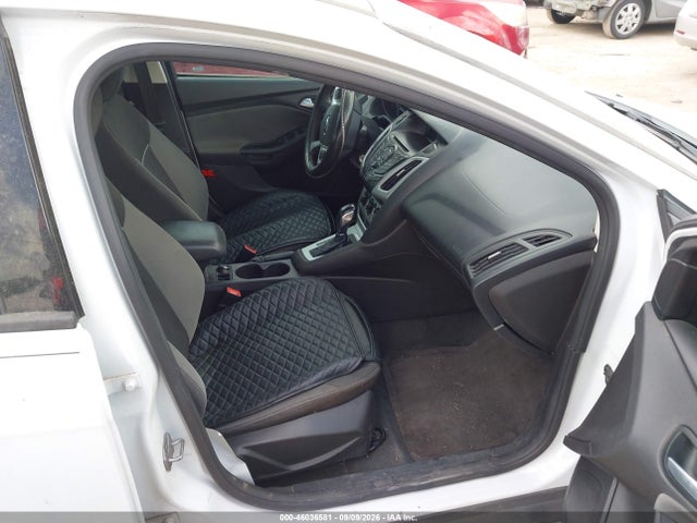 Ford FOCUS SE 2014 1FADP3F20EL254097 Image 5