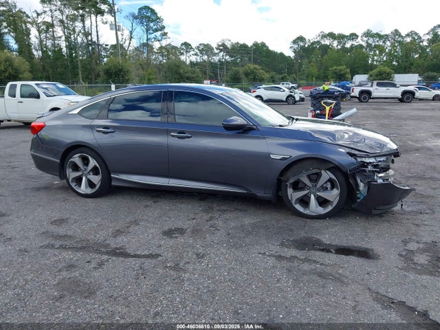 46036610 :رقم المزاد ، 1HGCV2F97JA014636 vin ، 2018 Honda Accord Touring 2.0t مزاد بيع