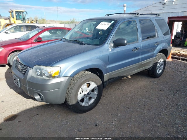 2005 Ford Escape Xlt მანქანა იყიდება აუქციონზე, vin: 1FMYU93105KC30001, აუქციონის ნომერი: 46036639