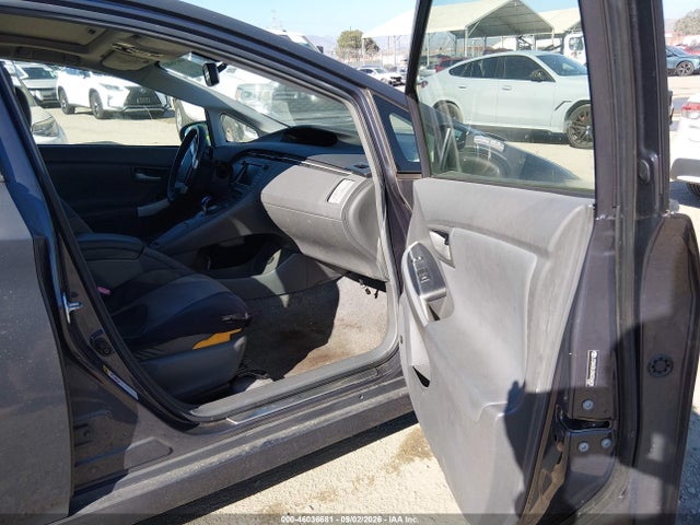2010 Toyota Prius Iv მანქანა იყიდება აუქციონზე, vin: JTDKN3DU3A0026828, აუქციონის ნომერი: 46036681