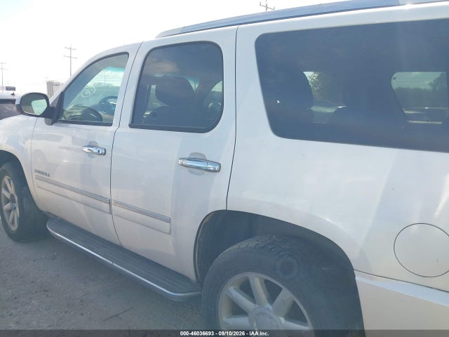 46036693 :رقم المزاد ، 1GKS2EEF3BR238795 vin ، 2011 Gmc Yukon Denali مزاد بيع