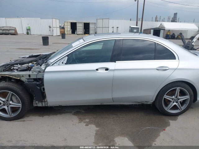 46036712 :رقم المزاد ، WDDZF4JB6KA513138 vin ، 2019 Mercedes-benz E 300 مزاد بيع