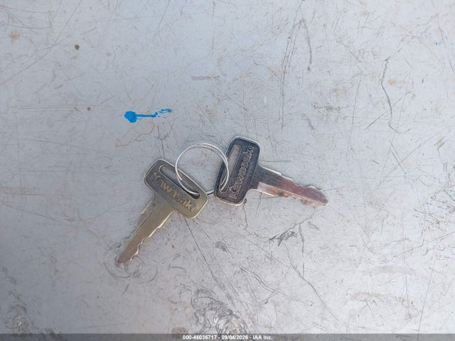 46036717 :رقم المزاد ، JKBATSB11NB501753 vin ، 2022 Kawasaki Kat820 B مزاد بيع
