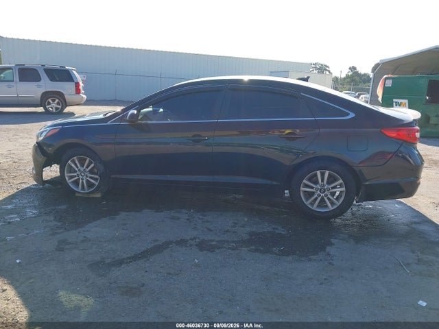 Hyundai SONATA SE 2017 5NPE24AF7HH574037 Image 14