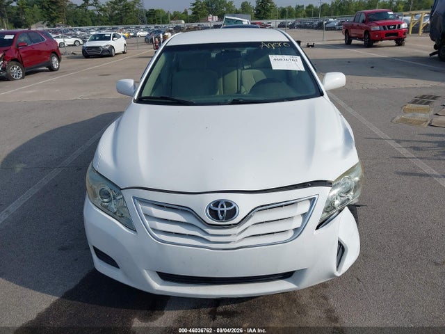 2010 Toyota Camry Le მანქანა იყიდება აუქციონზე, vin: 4T4BF3EK5AR024938, აუქციონის ნომერი: 46036762